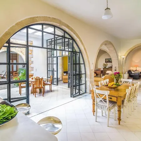 Villa Historic Venetian Castle Ideal For Family Events!